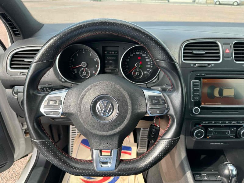 Volkswagen Golf 6 VI GTI 2.0 TSI 211ch DSG6 Toit Ouvrant 3p