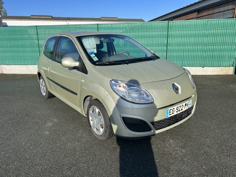 RENAULT TWINGO II 2008