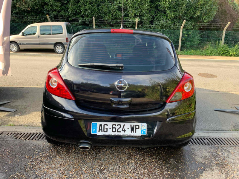 OPEL CORSA 2007 1.4i 90CV 