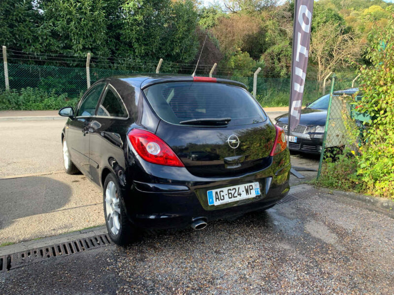 OPEL CORSA 2007 1.4i 90CV 