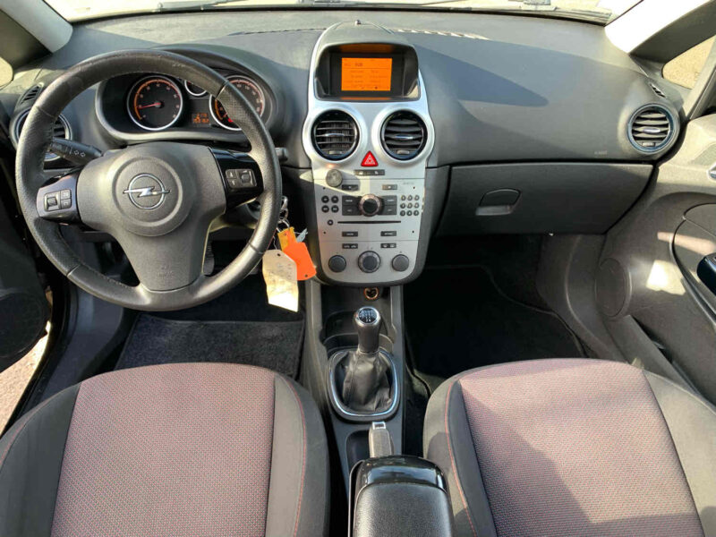 OPEL CORSA 2007 1.4i 90CV 