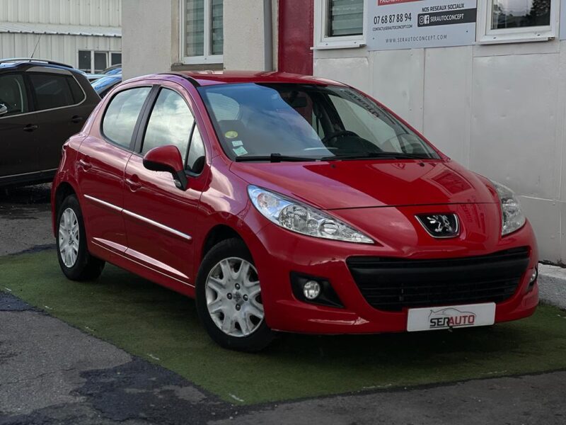 PEUGEOT 207+ 2014