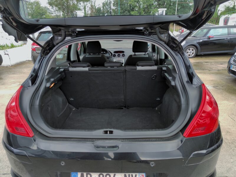 PEUGEOT 308 I 2009