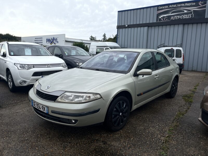 RENAULT LAGUNA 2001