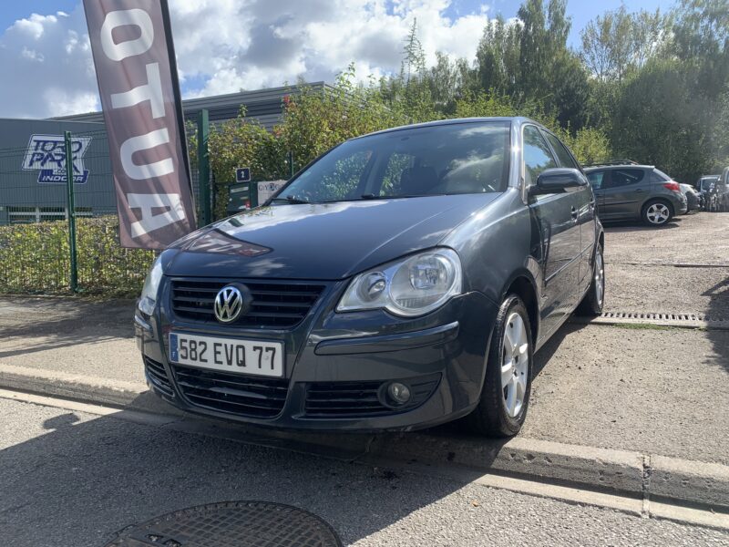 VOLKSWAGEN POLO 1.2i 60CV