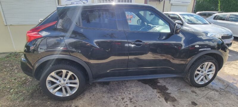 NISSAN JUKE 2012