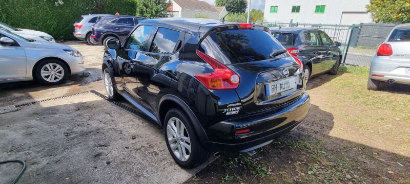 NISSAN JUKE 2012