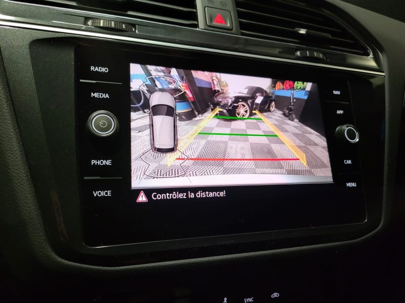 VOLKSWAGEN TIGUAN 2.0 TDI 150cv Active DSG7 // APPLE CARPLAY/CHARGEUR A INDUCTION/CAMERA DE RECUL