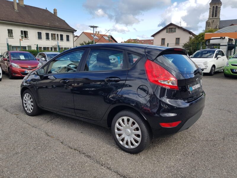 FORD  FIESTA V 1.25i 82CV TREND