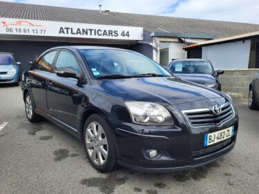 TOYOTA AVENSIS 2.0 D-4D 126 CV DYNAMIC