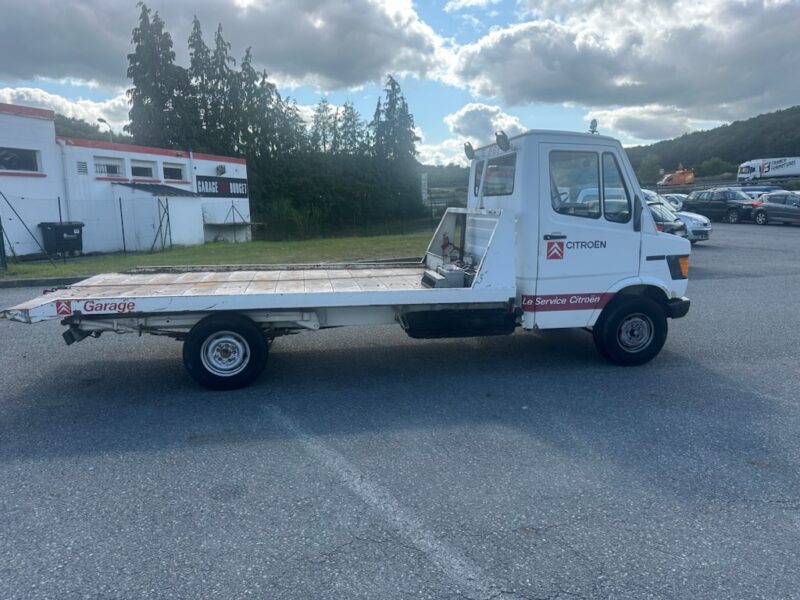 MERCEDES T1 Camionnette 1982 Plateau coulissant