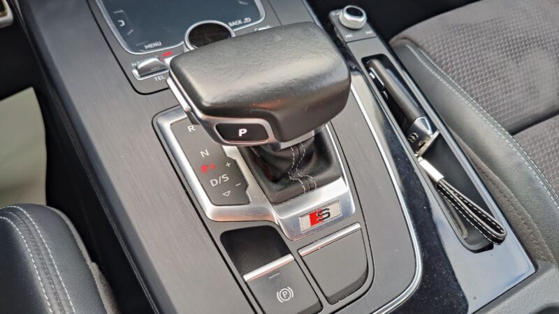 AUDI SQ5 TFSI quattro 354cv 