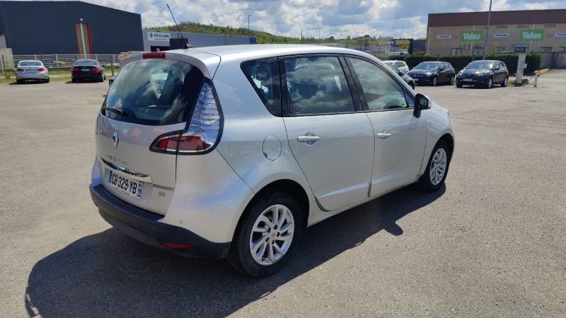 RENAULT SCÉNIC III 1.5 dCi 110cv DYNAMIQUE 