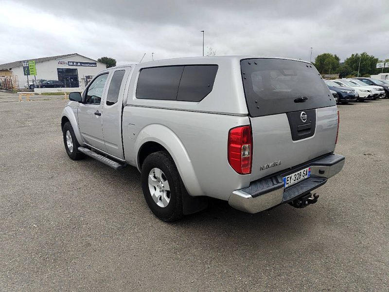 NISSAN NAVARA 2.5 DCI 174 BVM KING CAB CONFORT + HARDTOP  