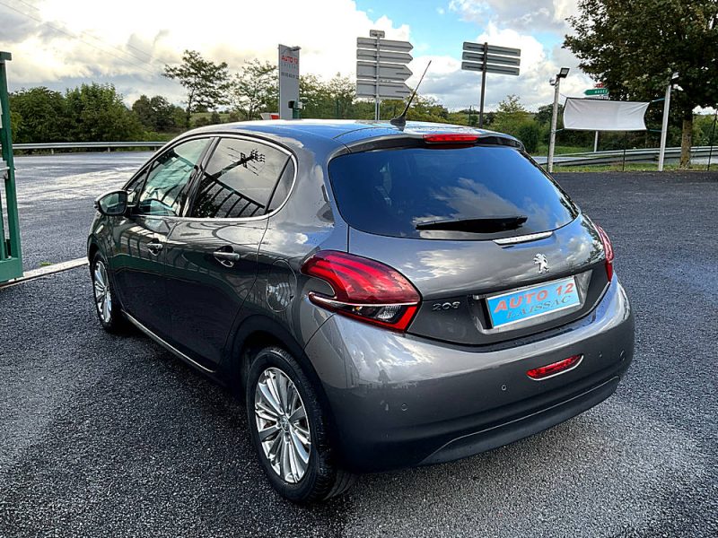 PEUGEOT 208 I 2019