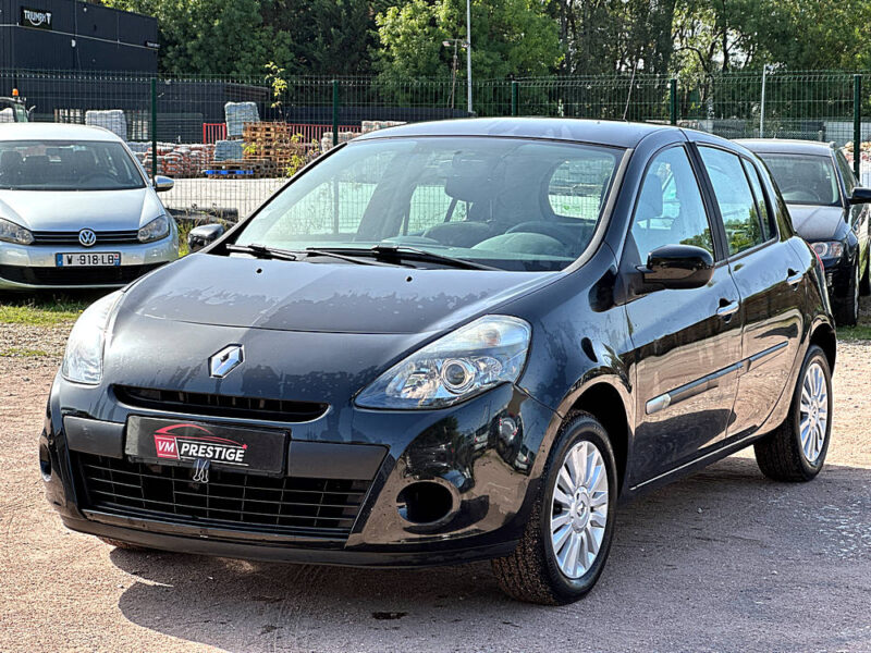 RENAULT CLIO 3 2010