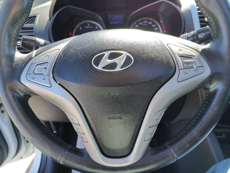 HYUNDAI IX20 1.4 CRDi 90cv PREMIUM 