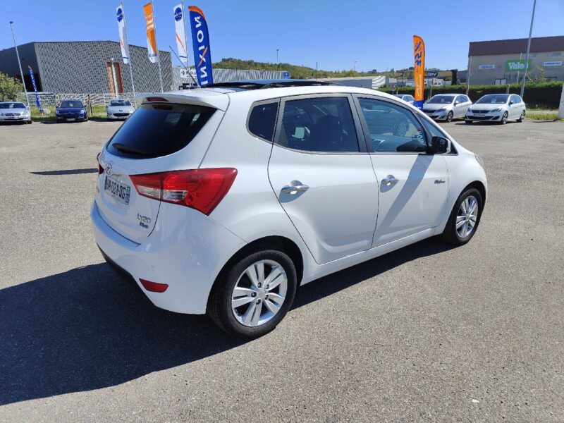 HYUNDAI IX20 1.4 CRDi 90cv PREMIUM 