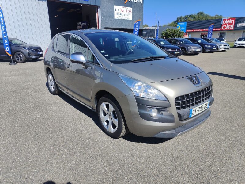 PEUGEOT 3008  1.6 HDi 114cv 