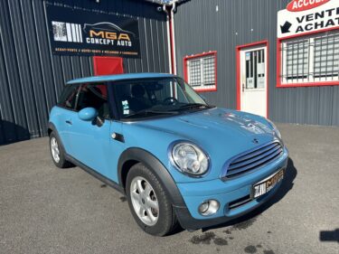 Mini One Hatch 1.4i - 95 One (6 CV)