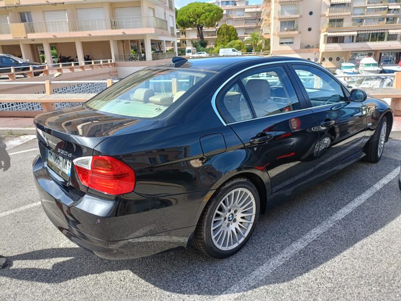 B.M.W. SERIE 330D 2009