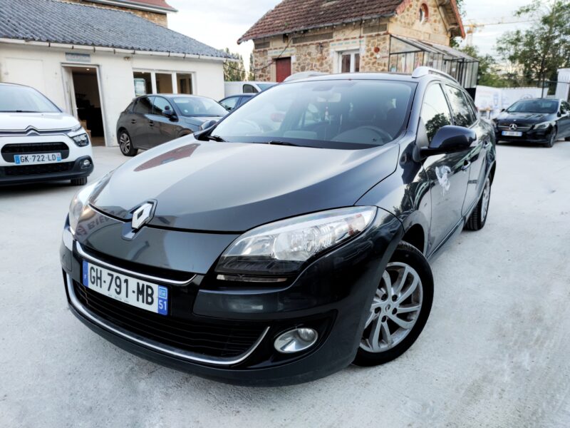 RENAULT MEGANE III Grandtour 2013