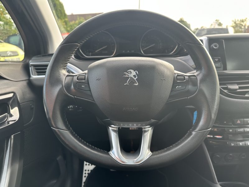 PEUGEOT 208 I 2012