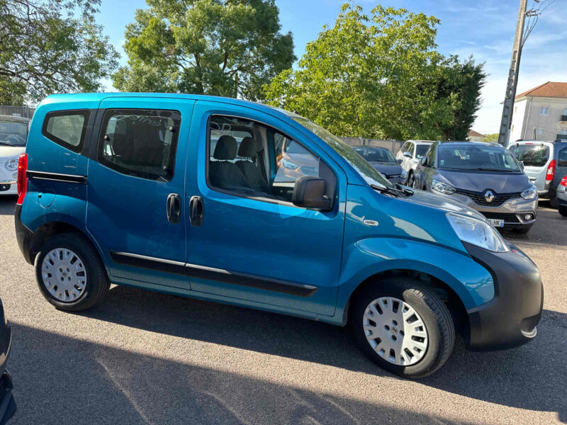 PEUGEOT BIPPER TEPEE 2010