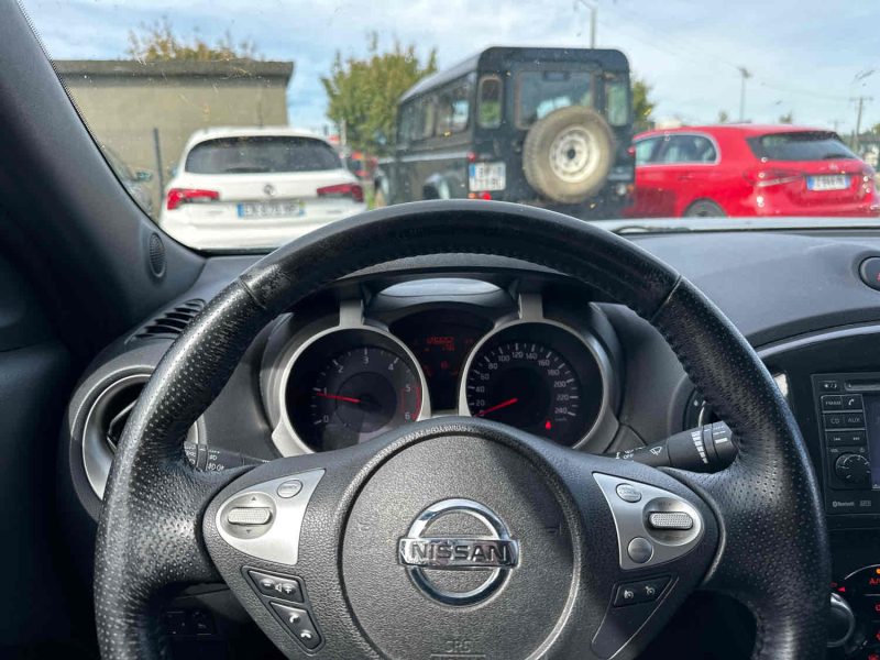 NISSAN JUKE 2012