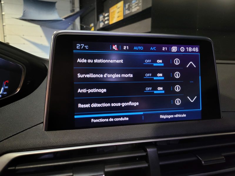 PEUGEOT 5008 2.0 BlueHDi 180cv Allure Business 7PL / APPLE CARPLAY/HAYON ELECTRIQUE/CAMERA DE RECUL