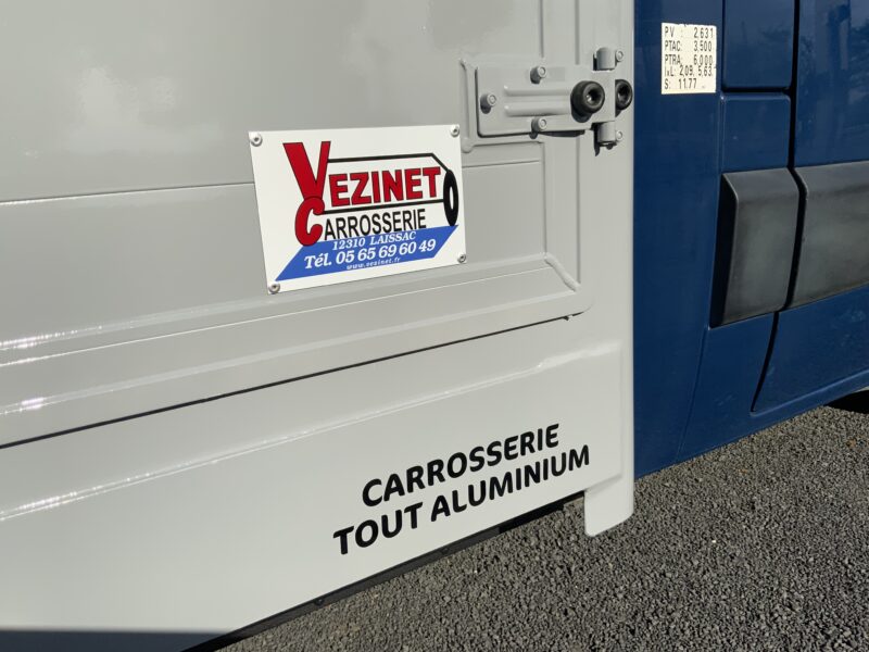 RENAULT MASTER III Camionnette 2018