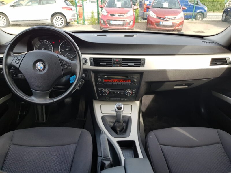 BMW SERIE 3 318i 143CV CONFORT