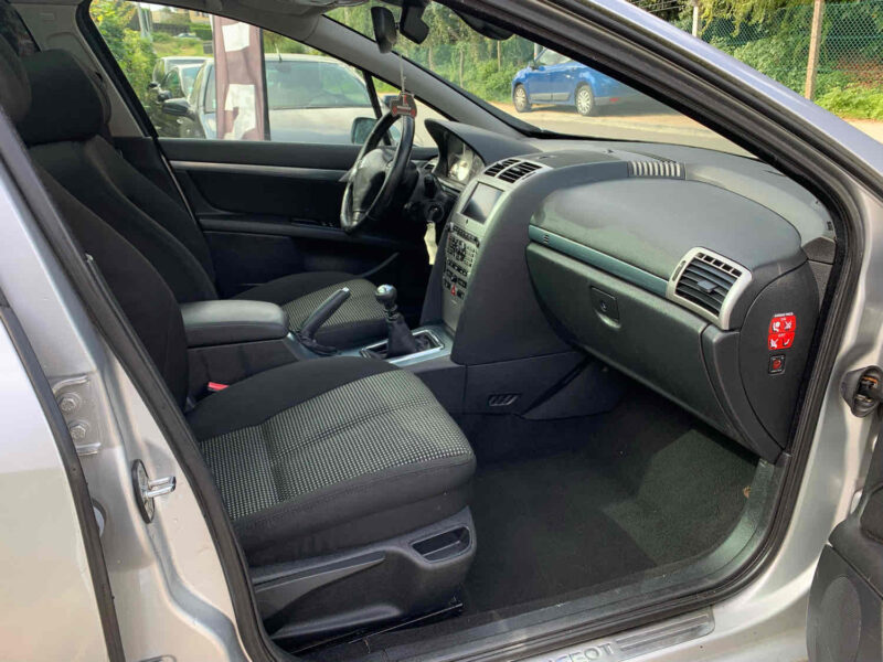 PEUGEOT 407 SW 2.0HDI 136CV