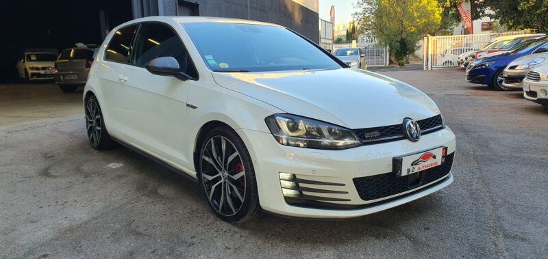 Volkswagen Golf 7 GTD 2.0 TDI 184cv Sport & Sound DSG6, 