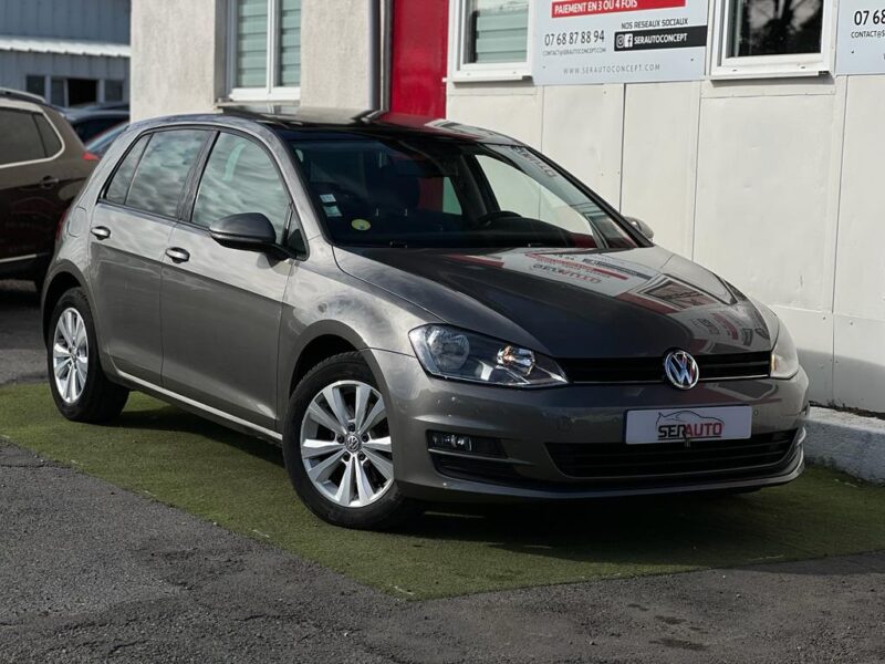 VOLKSWAGEN GOLF VII 2013