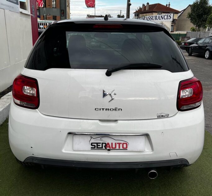 CITROEN DS3 2011