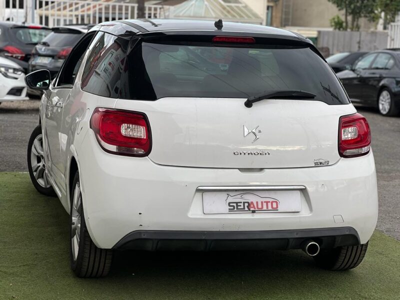 CITROEN DS3 2011