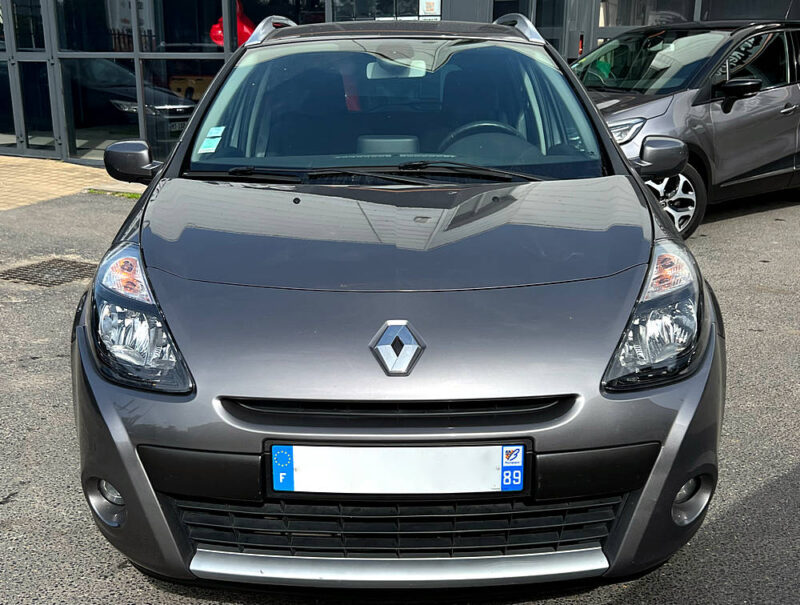 RENAULT CLIO 3 III PHASE 2 ESTATE 1.2 100 Cv BREAK / GPS TOMTOM BLUETOOTH CRIT AIR 1 - Garantie1an