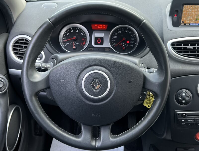 RENAULT CLIO 3 III PHASE 2 ESTATE 1.2 100 Cv BREAK / GPS TOMTOM BLUETOOTH CRIT AIR 1 - Garantie1an