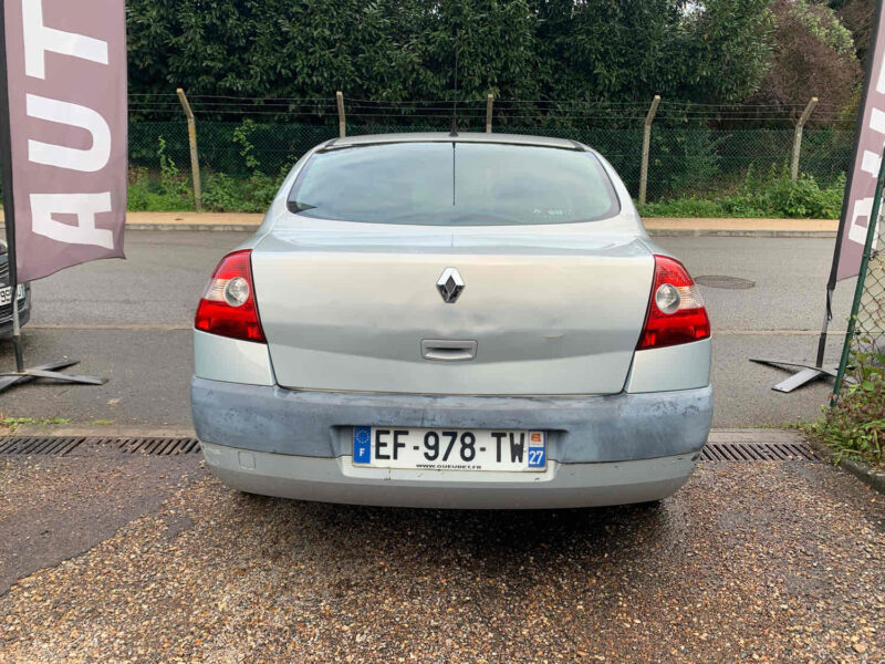 RENAULT MEGANE II 1.6i 113CV