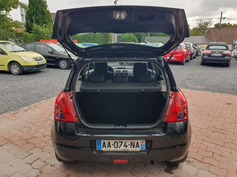 SUZUKI SWIFT 2009