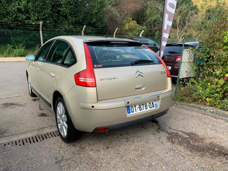 CITROEN C4 I 2.0i 16V 140CV