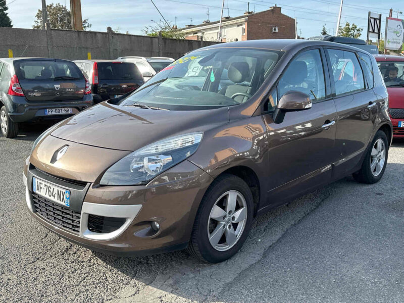 RENAULT SCENIC III 2009