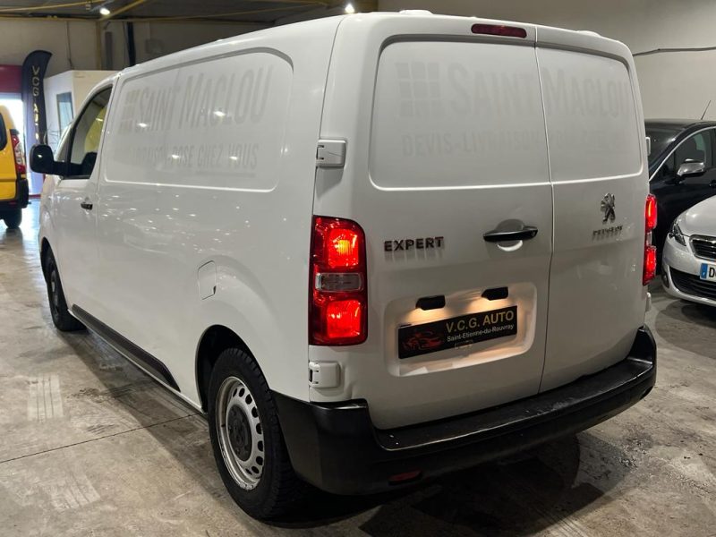 PEUGEOT EXPERT Camionnette 2017