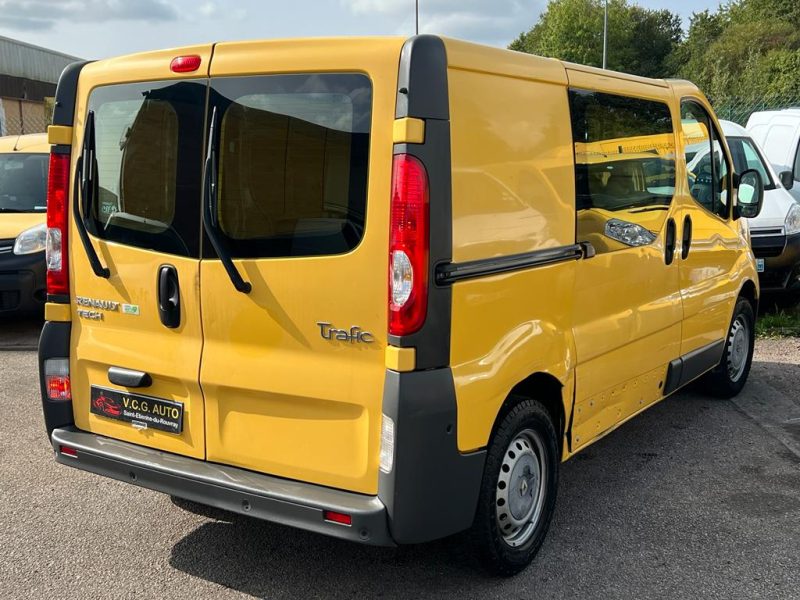 RENAULT TRAFIC II Camionnette 2014