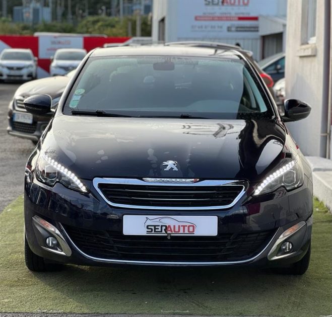 PEUGEOT 308 2015