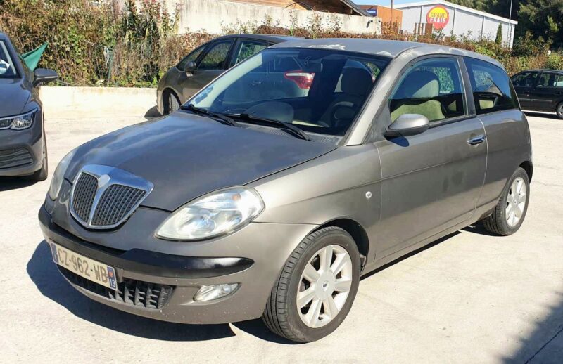 LANCIA YPSILON 2005