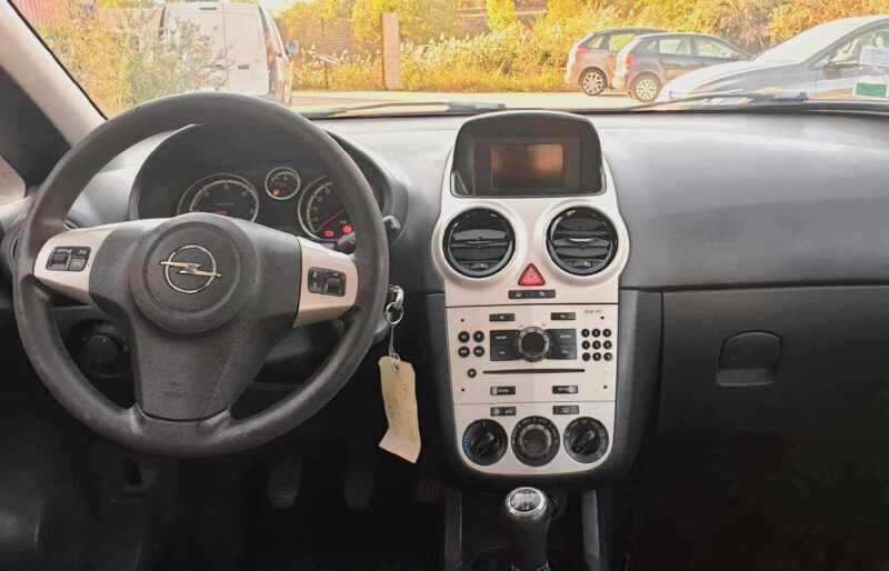 OPEL CORSA D 2008