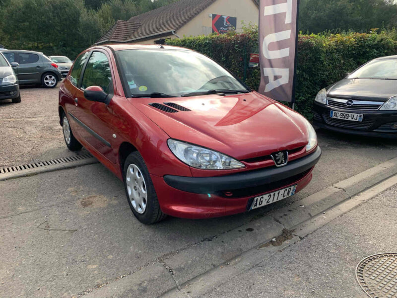 PEUGEOT 206 1.4i 75CV 