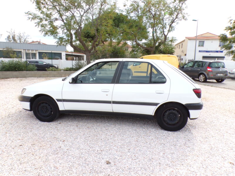 PEUGEOT 306 3/5 portes 1993